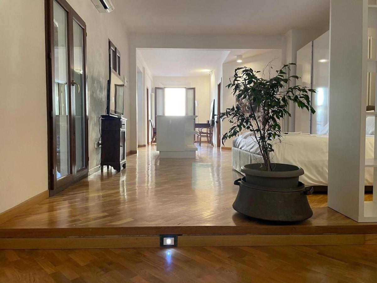 Loft Del Pratello Apartment Болоня Екстериор снимка